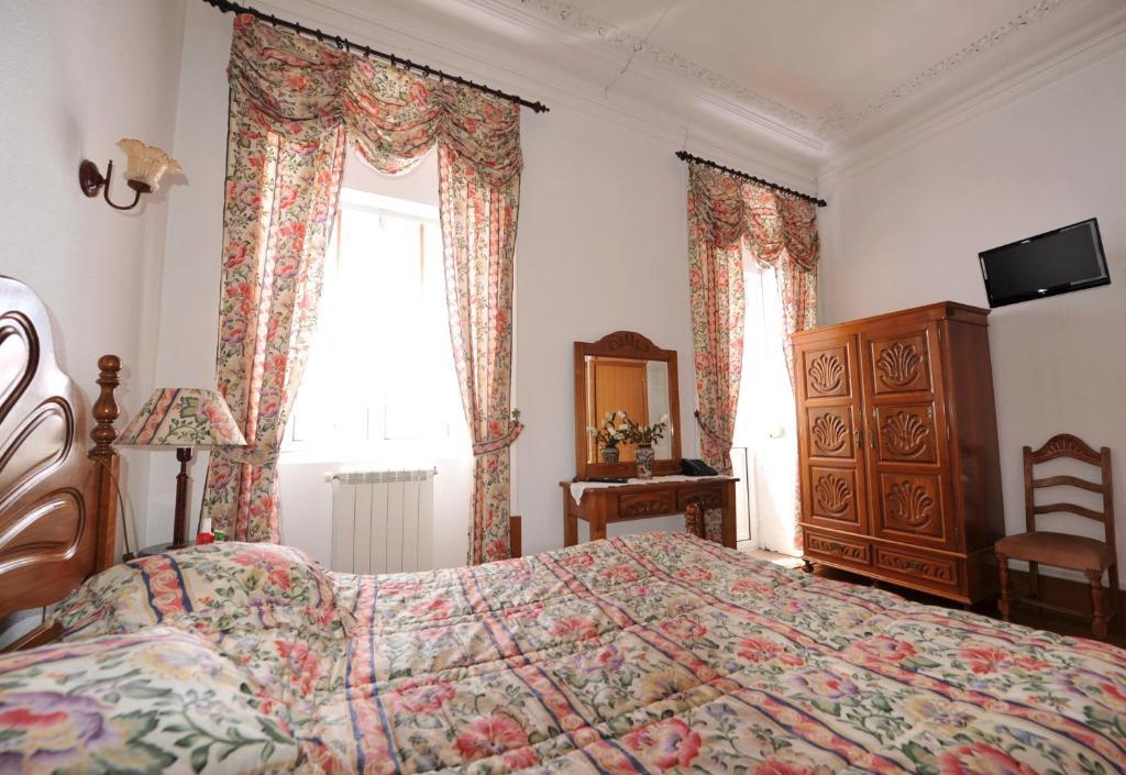 Hotel Aviz Figueira da Foz Szoba fotó